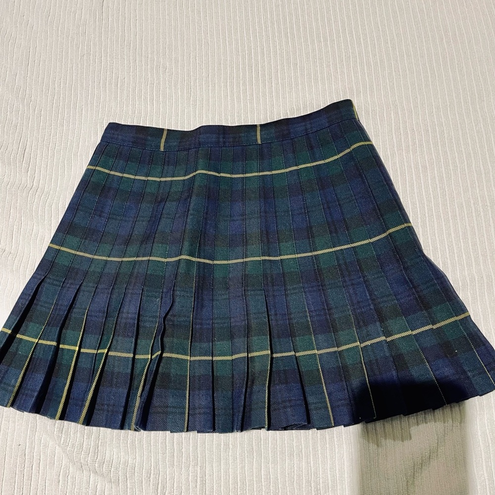 Tartan skirt 27” waist 14 1/2 “ length great condition plated